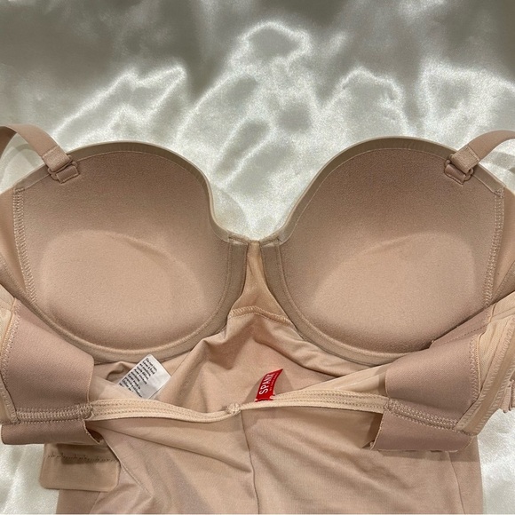 Spanx Suit Your Fancy Bodysuit Strapless Cupped Brief Convertible Tan Small - Picture 13 of 15